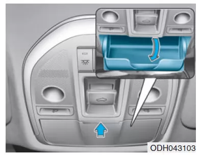 Brillenfach (ausstattungsabhängig)