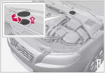 Der Flüssigkeitsbehälter befindet sich auf der Fahrerseite.