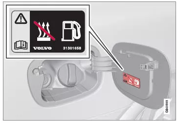 Tankverschluss öffnen/schließen